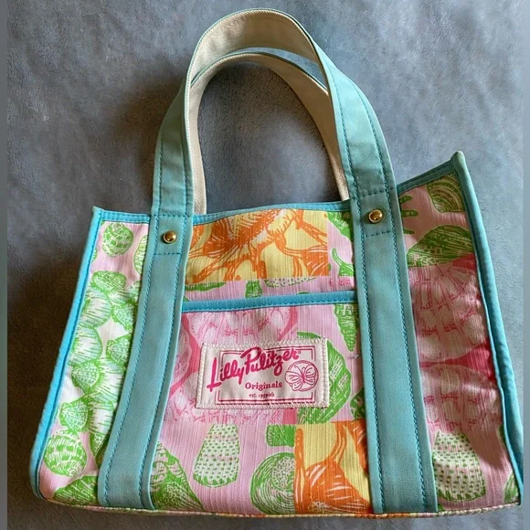 Lilly Pulitzer purse - Picture 2 of 10